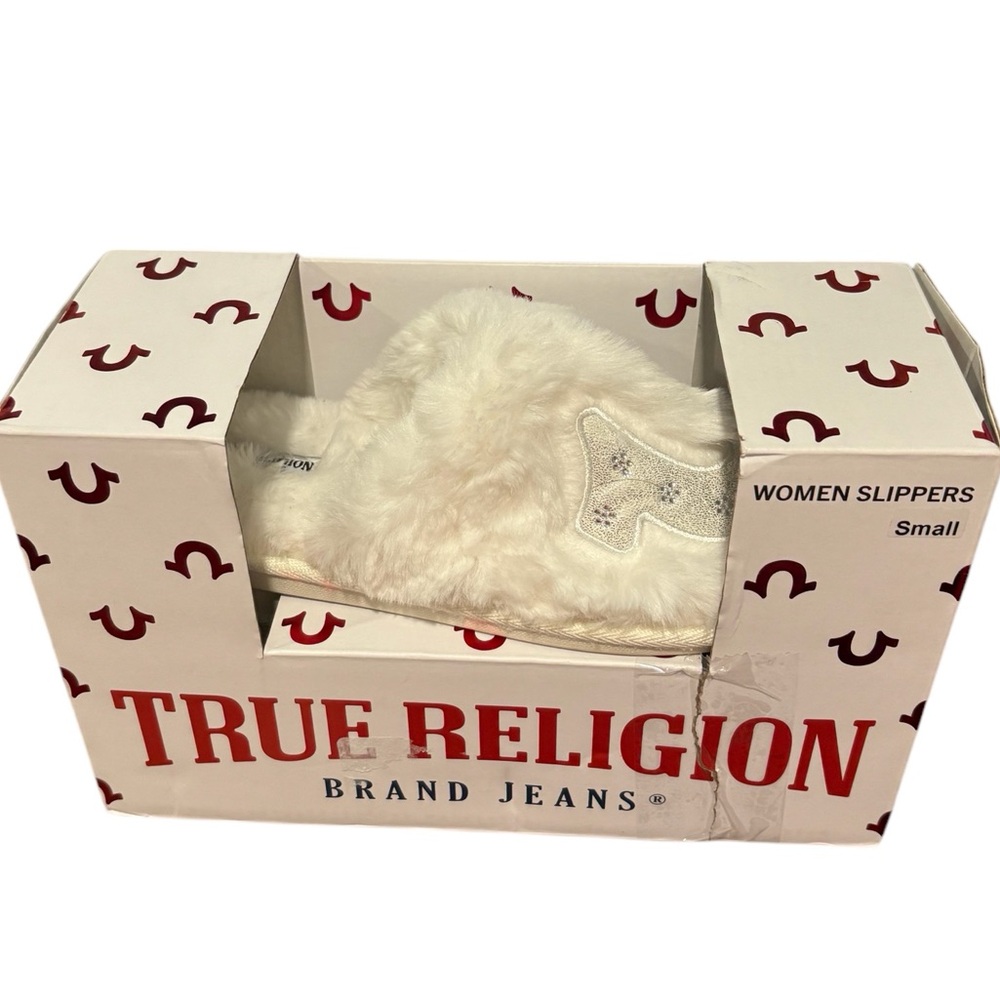True Religion Brand Jeans Fluffy Slip On Rhinestone Horseshoe Slippers Sz S (5-6
